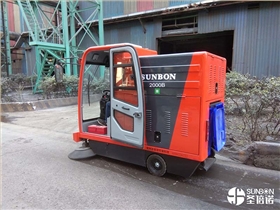 電動清掃車的實用價值與優(yōu)勢