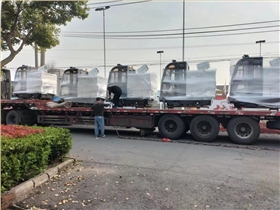 企業(yè)降本增效，倉(cāng)庫(kù)清掃車(chē)助力衛(wèi)生清潔