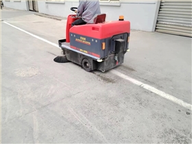 庫房車間掃地車 庫房車間掃地車