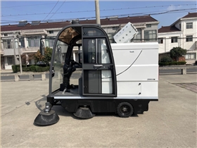 城市清潔的新革命:掃地車在城市環(huán)境中的重要性 城市清潔的新革命:掃地車在城市環(huán)境中的重要性