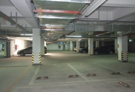 住宅車庫清潔用什么樣的電動掃地機(jī)