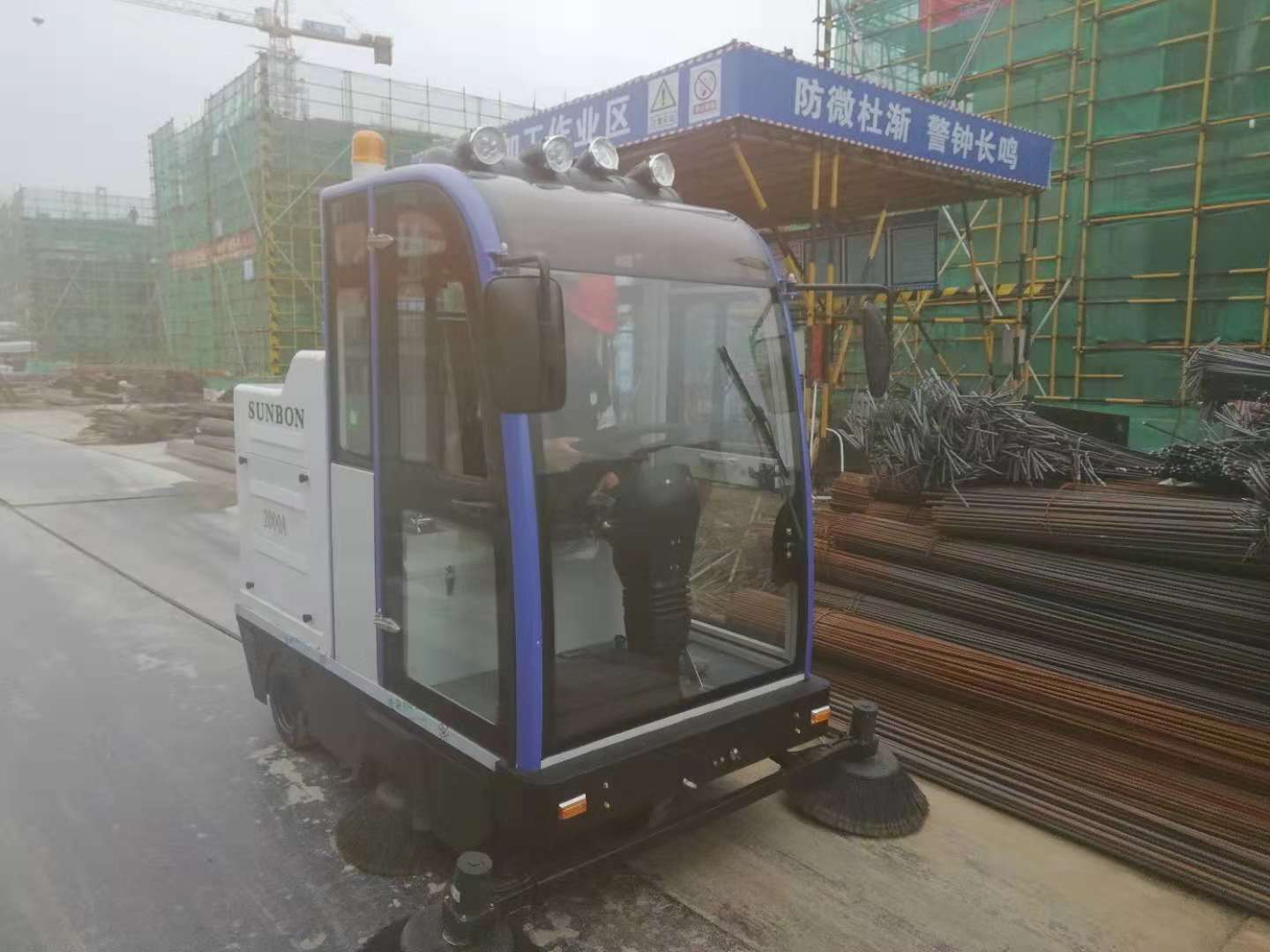 圣倍諾工地掃地車客戶案例 圣倍諾工地掃地車客戶案例