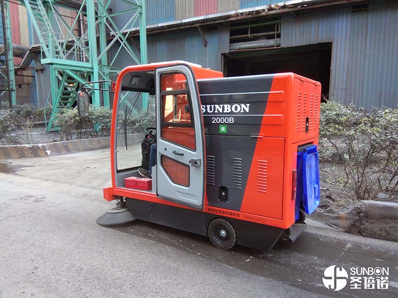  電動(dòng)清掃車(chē)的實(shí)用價(jià)值與優(yōu)勢(shì)