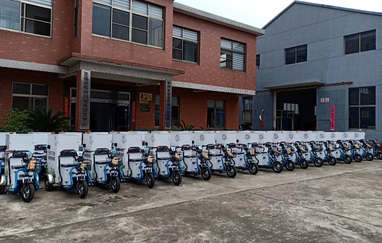 圣倍諾電動吸塵車車助力贛州環(huán)衛(wèi)，打造“美麗贛州”！