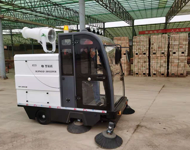 電動(dòng)清潔掃地車(chē) 電動(dòng)清潔掃地車(chē)