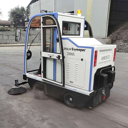 正確使用垃圾清掃車(chē)很重要 正確使用垃圾清掃車(chē)很重要