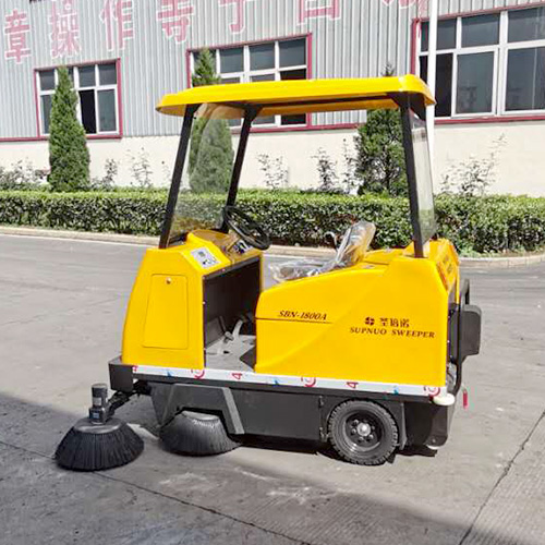 掃地車(chē)廠(chǎng)家哪家好