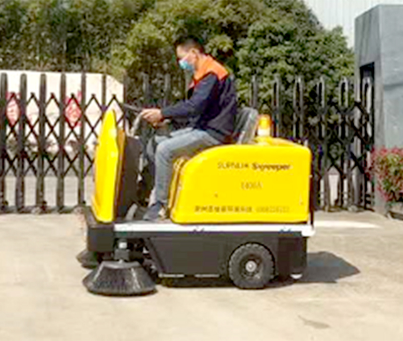 工廠掃地車 1400 001