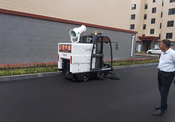 電動(dòng)掃地機(jī)使用過(guò)程中需要注意什么 電動(dòng)掃地機(jī)使用過(guò)程中需要注意什么