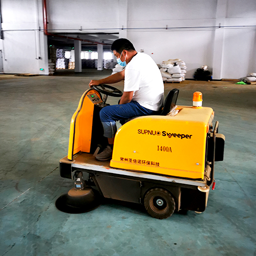 為什么客戶都喜歡采購小型電動掃地車 為什么客戶都喜歡采購小型電動掃地車