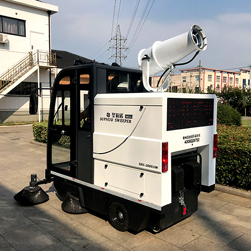 全封閉電動駕駛掃地車 全封閉電動駕駛掃地車