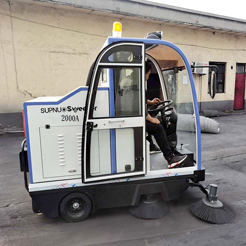 道路清掃車可以在哪里使用 道路清掃車可以在哪里使用