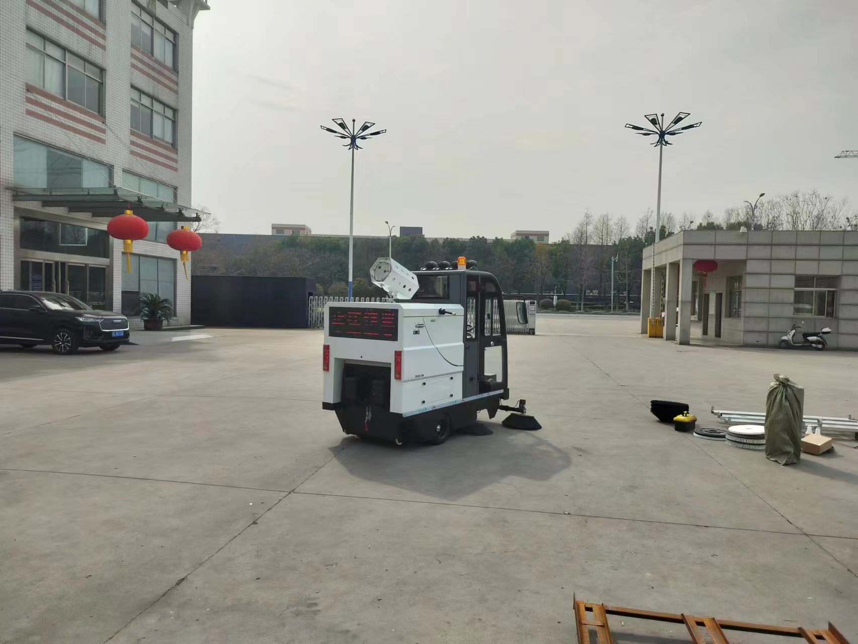 攪拌站必備！多功能清掃車助力除塵清潔