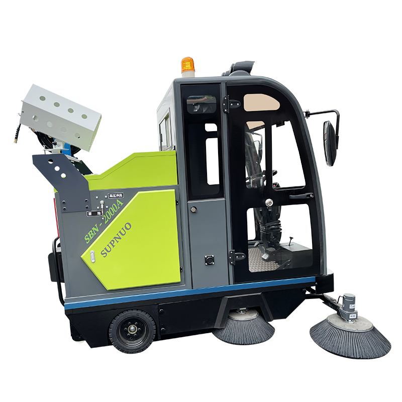 廠區(qū)掃地車